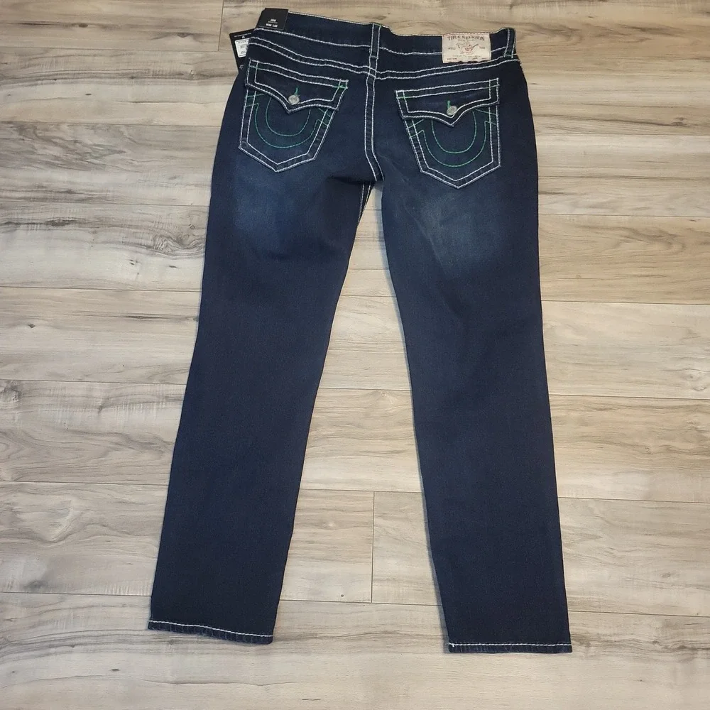 True Religion Geno Relaxed Slim Jeans Mens 36x32 Dark Wash Flap Pocket NEW $204